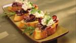 Beef and Blue Cheese Crostini Recipe